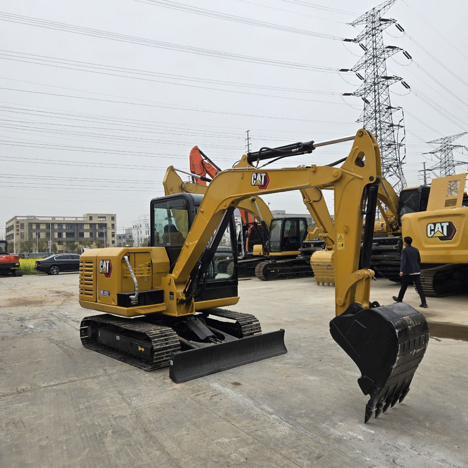 Caterpillar 305.5E2 - Miniexcavadora: foto 1 Caterpillar 305.5E2 - Miniexcavadora: foto 1