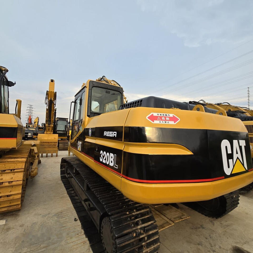 Caterpillar 320BL - Excavadora de cadenas: foto 3 Caterpillar 320BL - Excavadora de cadenas: foto 3