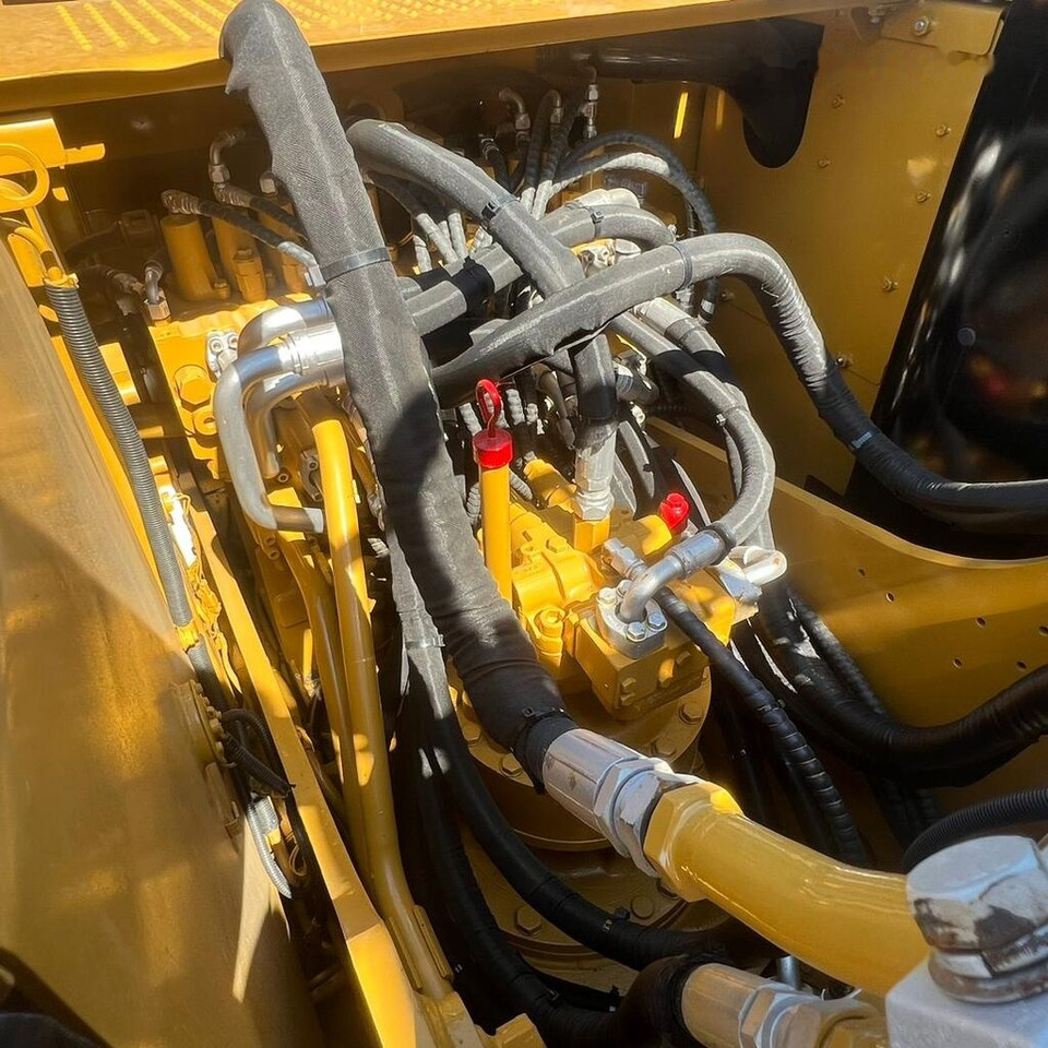 Caterpillar 320D2 - Excavadora de cadenas: foto 3 Caterpillar 320D2 - Excavadora de cadenas: foto 3