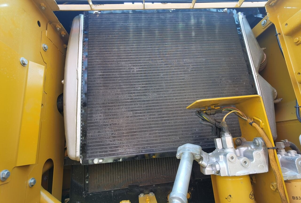 Excavadora de cadenas Caterpillar 329D2L: foto 6