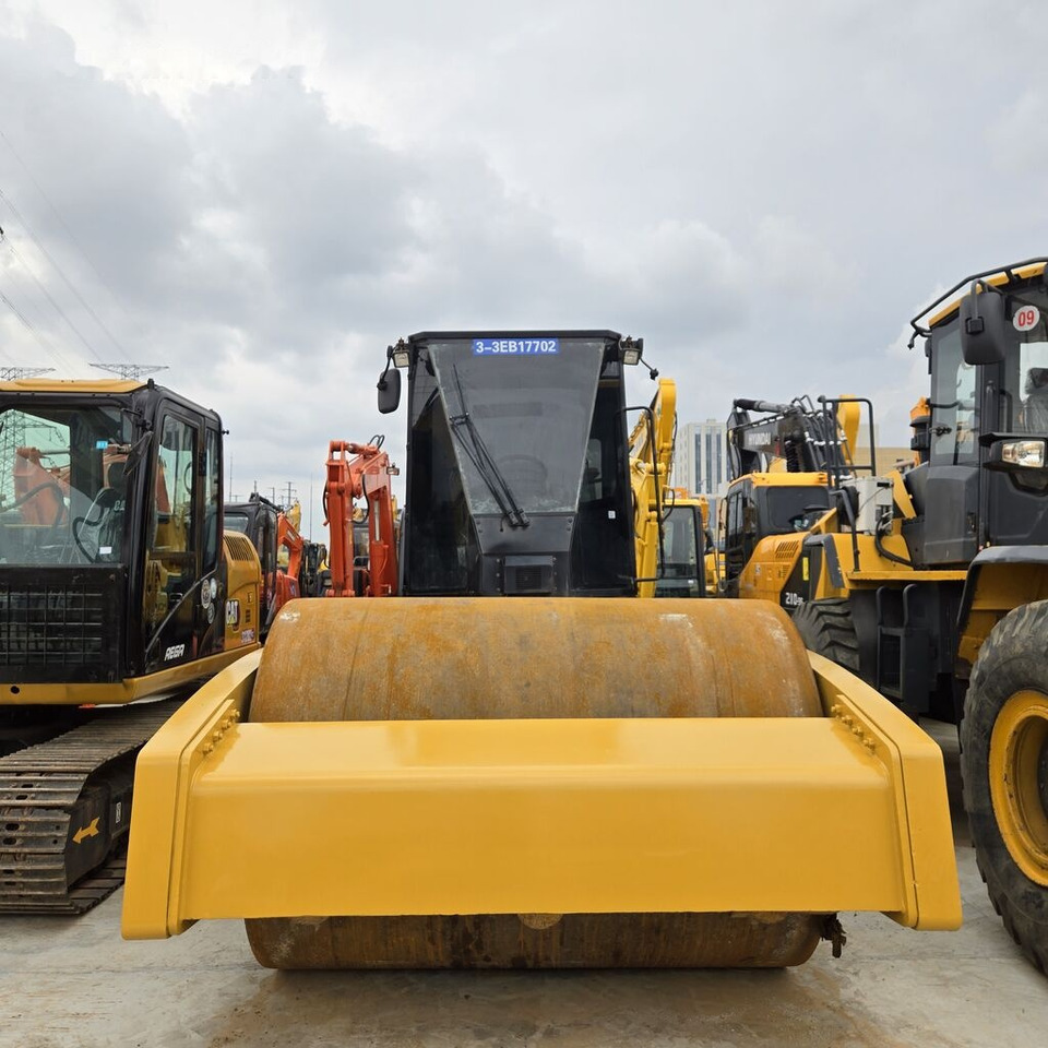 Caterpillar CS76 - Compactador: foto 3 Caterpillar CS76 - Compactador: foto 3