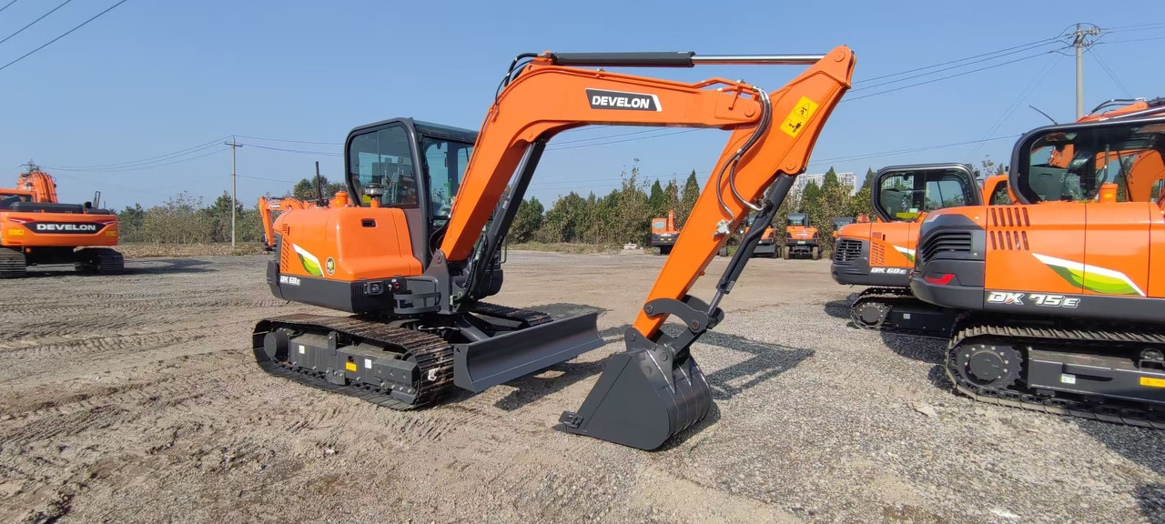 DOOSAN DX60E - Miniexcavadora: foto 1 DOOSAN DX60E - Miniexcavadora: foto 1
