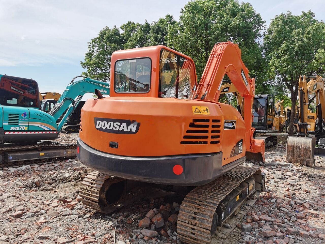 Doosan DX75 - Excavadora de cadenas: foto 4 Doosan DX75 - Excavadora de cadenas: foto 4