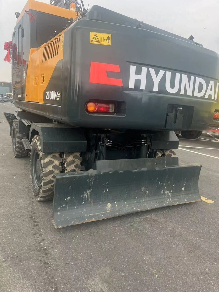 Hyundai 210W-9 - Excavadora de ruedas: foto 5 Hyundai 210W-9 - Excavadora de ruedas: foto 5