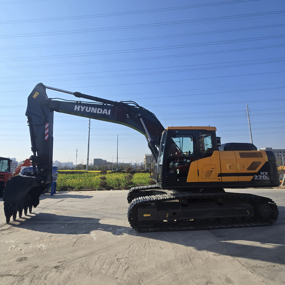 Hyundai HX220L - Excavadora de cadenas: foto 3 Hyundai HX220L - Excavadora de cadenas: foto 3