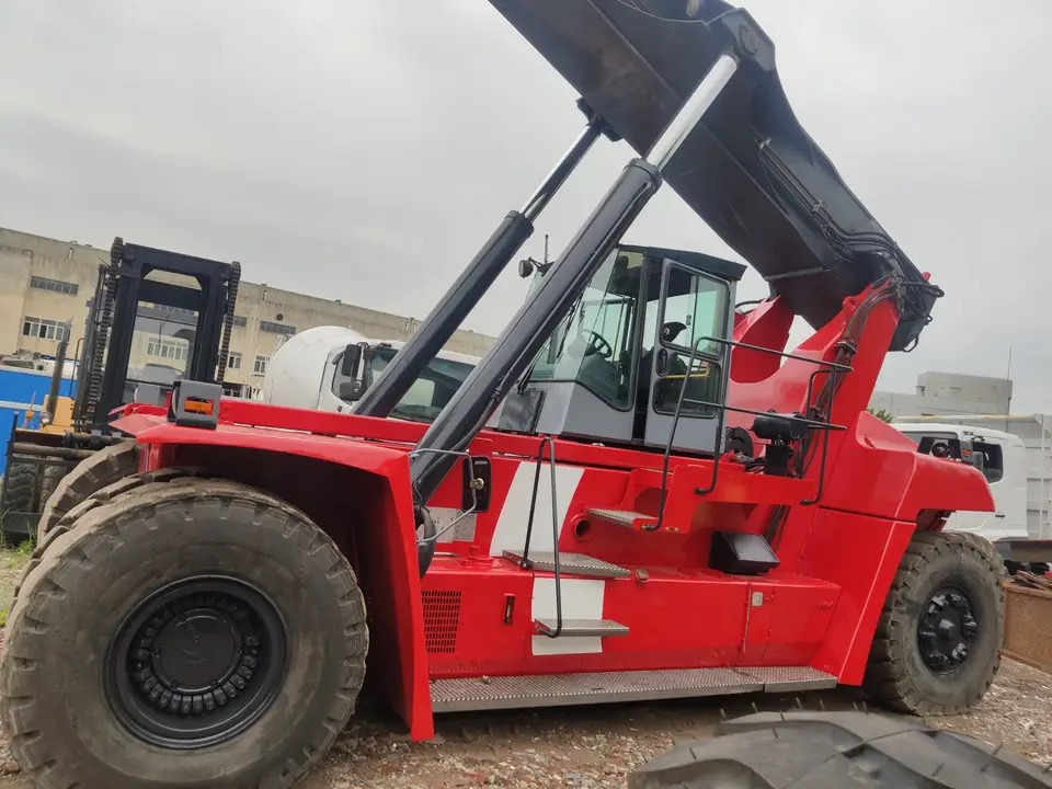 Reach stacker KALMAR: foto 9