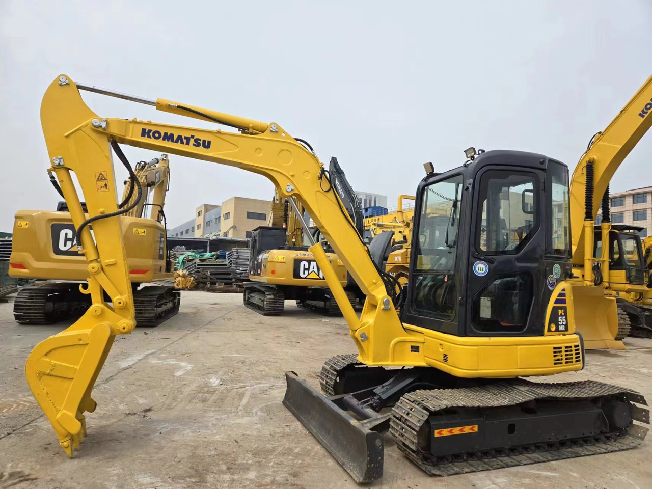 KOMATSU PC55MR - Miniexcavadora: foto 2 KOMATSU PC55MR - Miniexcavadora: foto 2