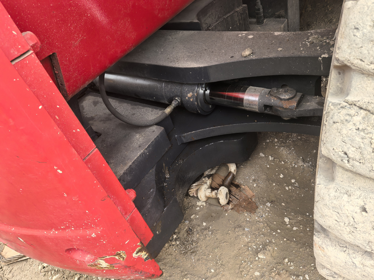 Reach stacker Kalmar DCD250-12LB: foto 8