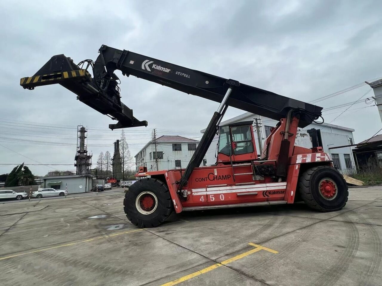 Reach stacker Kalmar DRF450-60S5: foto 6 Reach stacker Kalmar DRF450-60S5: foto 6