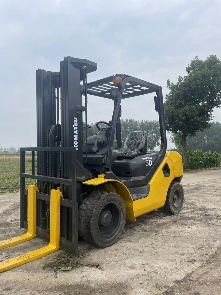 Komatsu FD30 - Carretilla elevadora diésel: foto 5 Komatsu FD30 - Carretilla elevadora diésel: foto 5