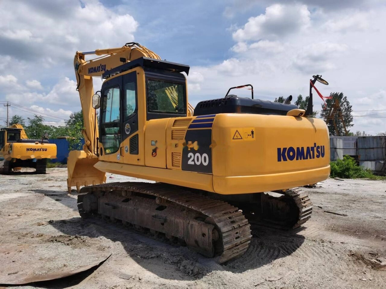 Komatsu PC200 - Excavadora de cadenas: foto 2 Komatsu PC200 - Excavadora de cadenas: foto 2