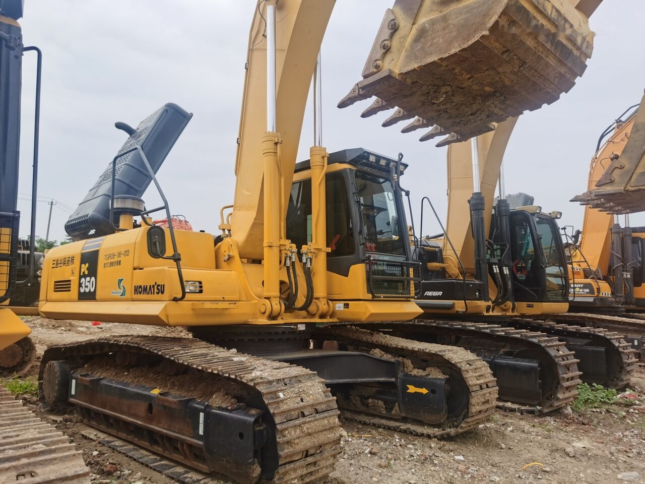 Komatsu PC350 - Excavadora de cadenas: foto 2 Komatsu PC350 - Excavadora de cadenas: foto 2