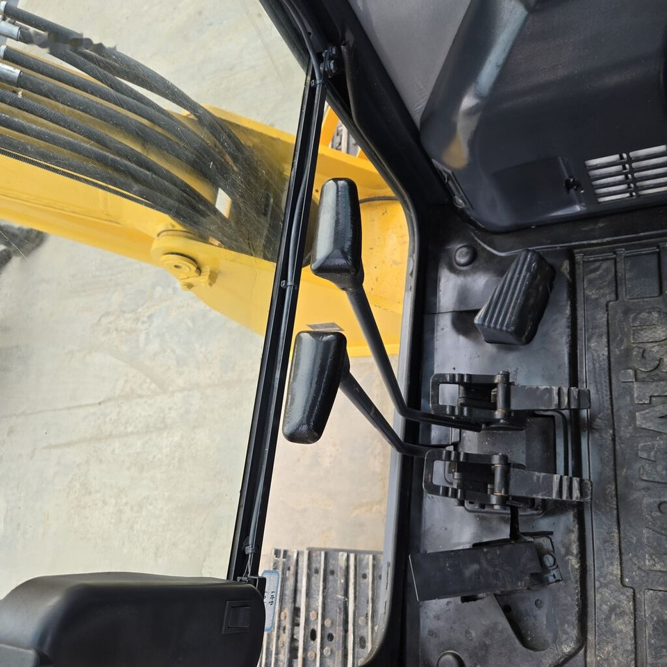 Komatsu PC56 - Miniexcavadora: foto 1 Komatsu PC56 - Miniexcavadora: foto 1