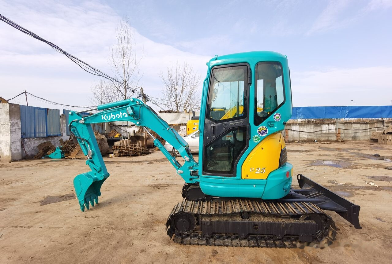 Kubota U25 - Miniexcavadora: foto 3 Kubota U25 - Miniexcavadora: foto 3