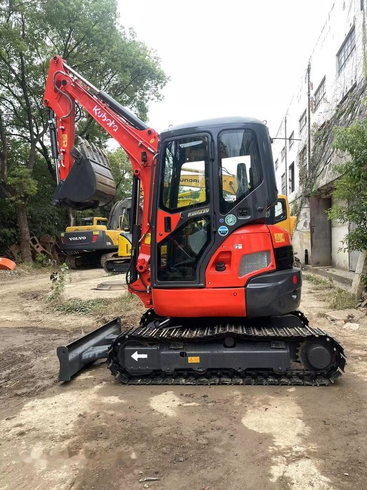 Kubota U35 - Miniexcavadora: foto 2 Kubota U35 - Miniexcavadora: foto 2