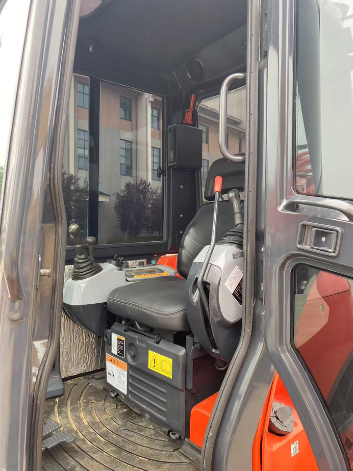 Miniexcavadora Kubota U50-4: foto 10