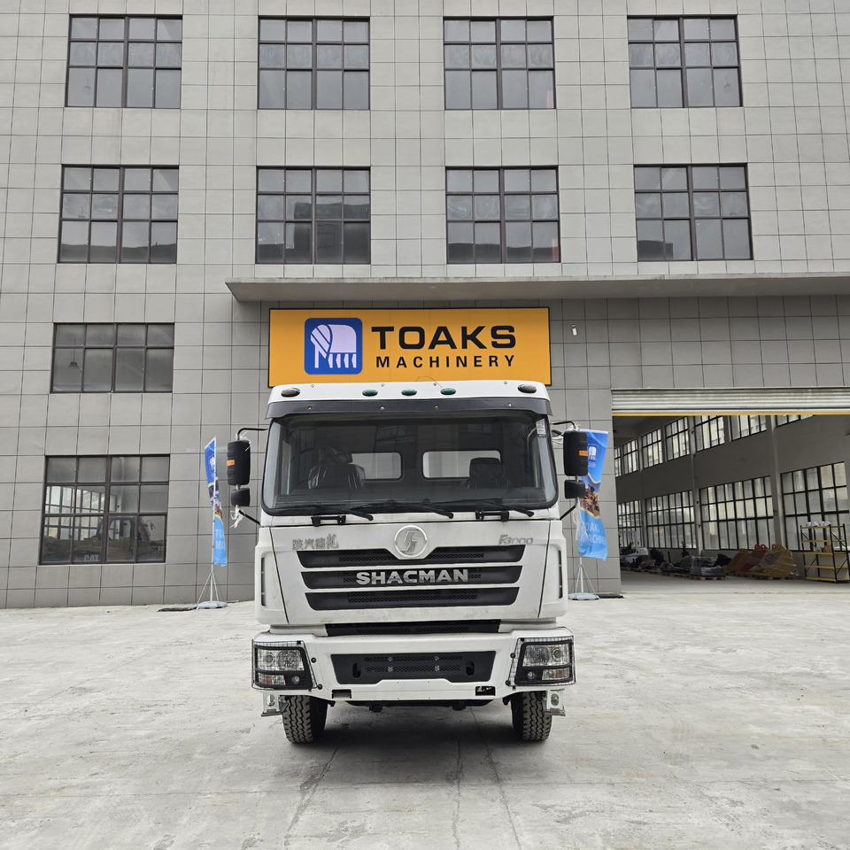SHACMAN 6*4 Right Hand Drive - Camión volquete: foto 2 SHACMAN 6*4 Right Hand Drive - Camión volquete: foto 2