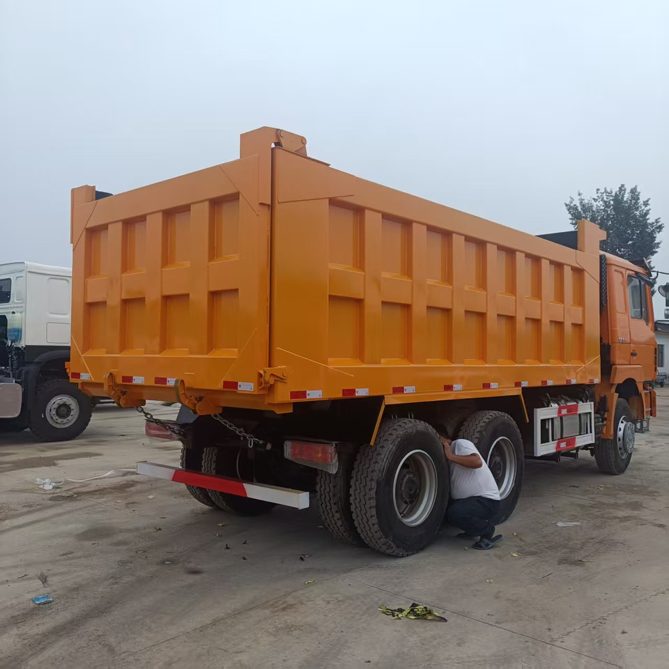 SHACMAN F3000 6x4 - Camión volquete: foto 5 SHACMAN F3000 6x4 - Camión volquete: foto 5