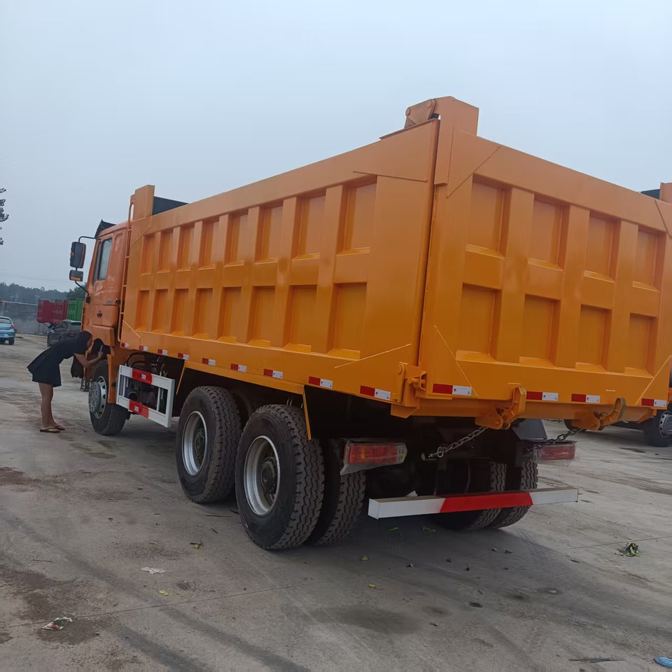 SHACMAN F3000 - Camión volquete: foto 3 SHACMAN F3000 - Camión volquete: foto 3