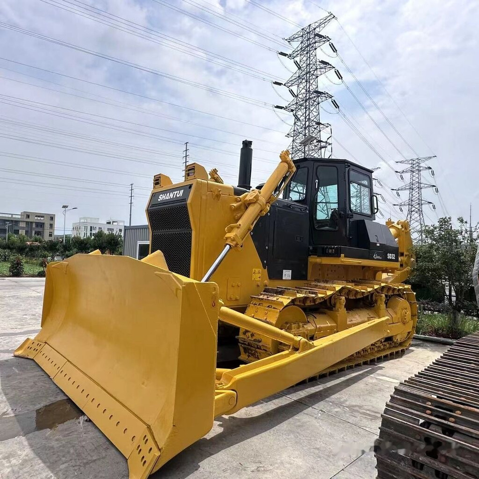 Shantui SD32 - Bulldozer: foto 1 Shantui SD32 - Bulldozer: foto 1