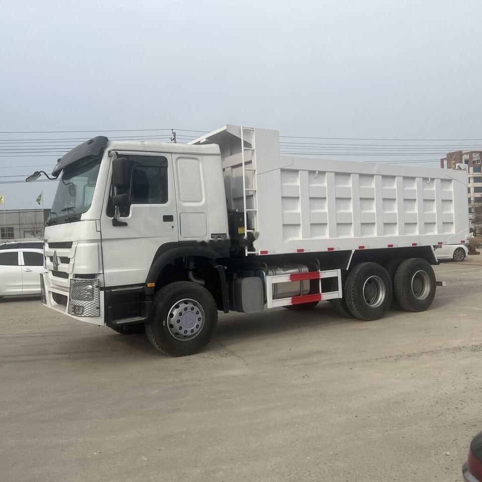 Sinotruk Howo - Camión volquete: foto 1 Sinotruk Howo - Camión volquete: foto 1