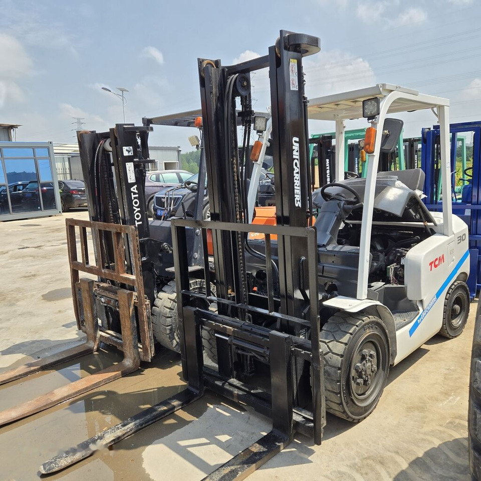 TCM FD30 - Carretilla elevadora diésel: foto 5 TCM FD30 - Carretilla elevadora diésel: foto 5