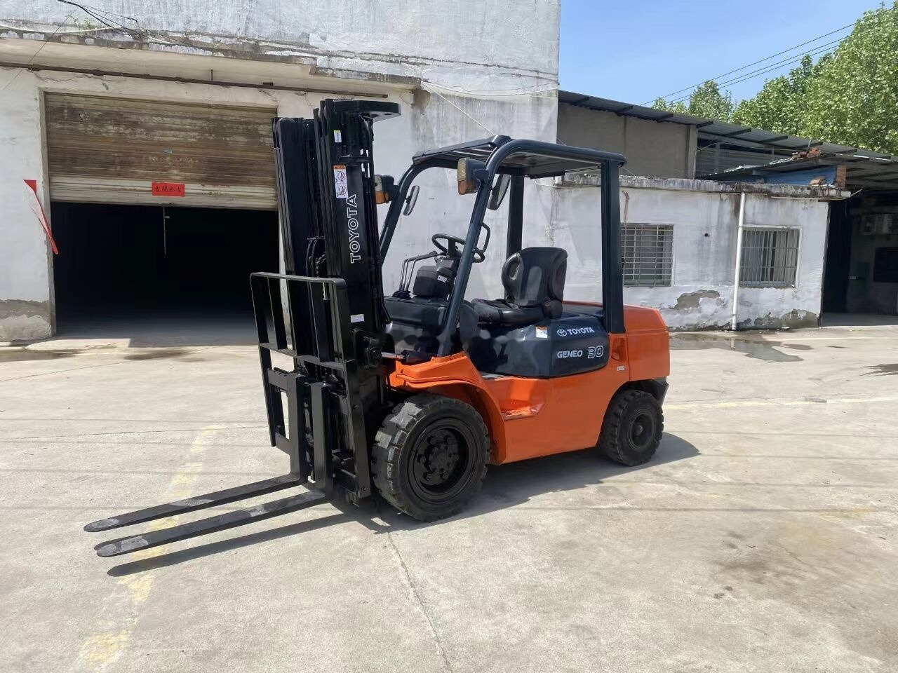 Toyota FD30 - Carretilla elevadora diésel: foto 4 Toyota FD30 - Carretilla elevadora diésel: foto 4