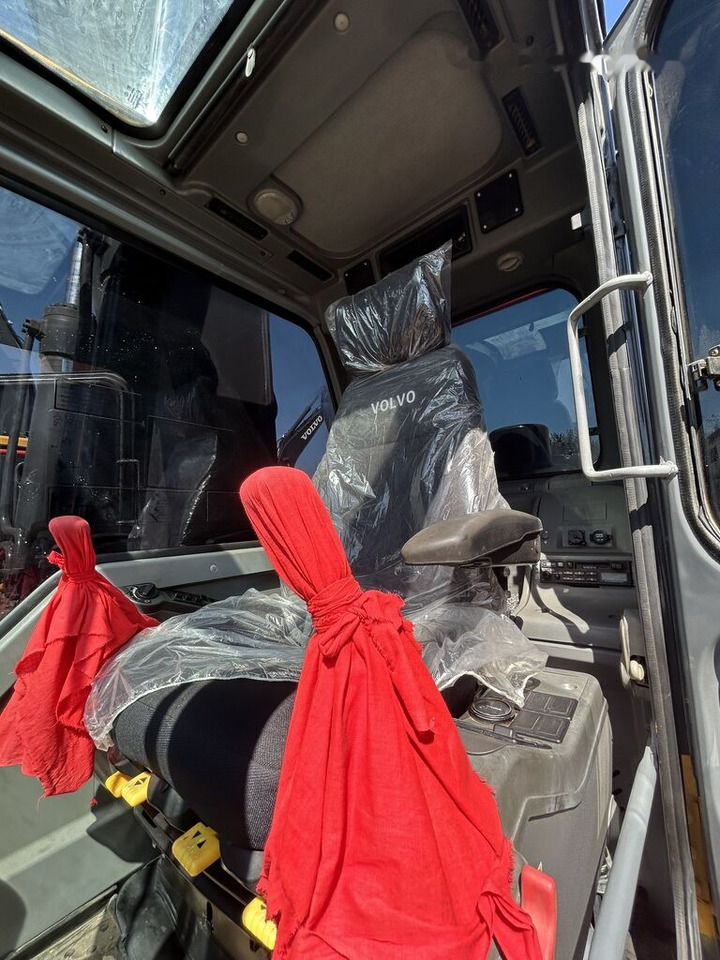 Volvo EC240 - Excavadora de cadenas: foto 4 Volvo EC240 - Excavadora de cadenas: foto 4