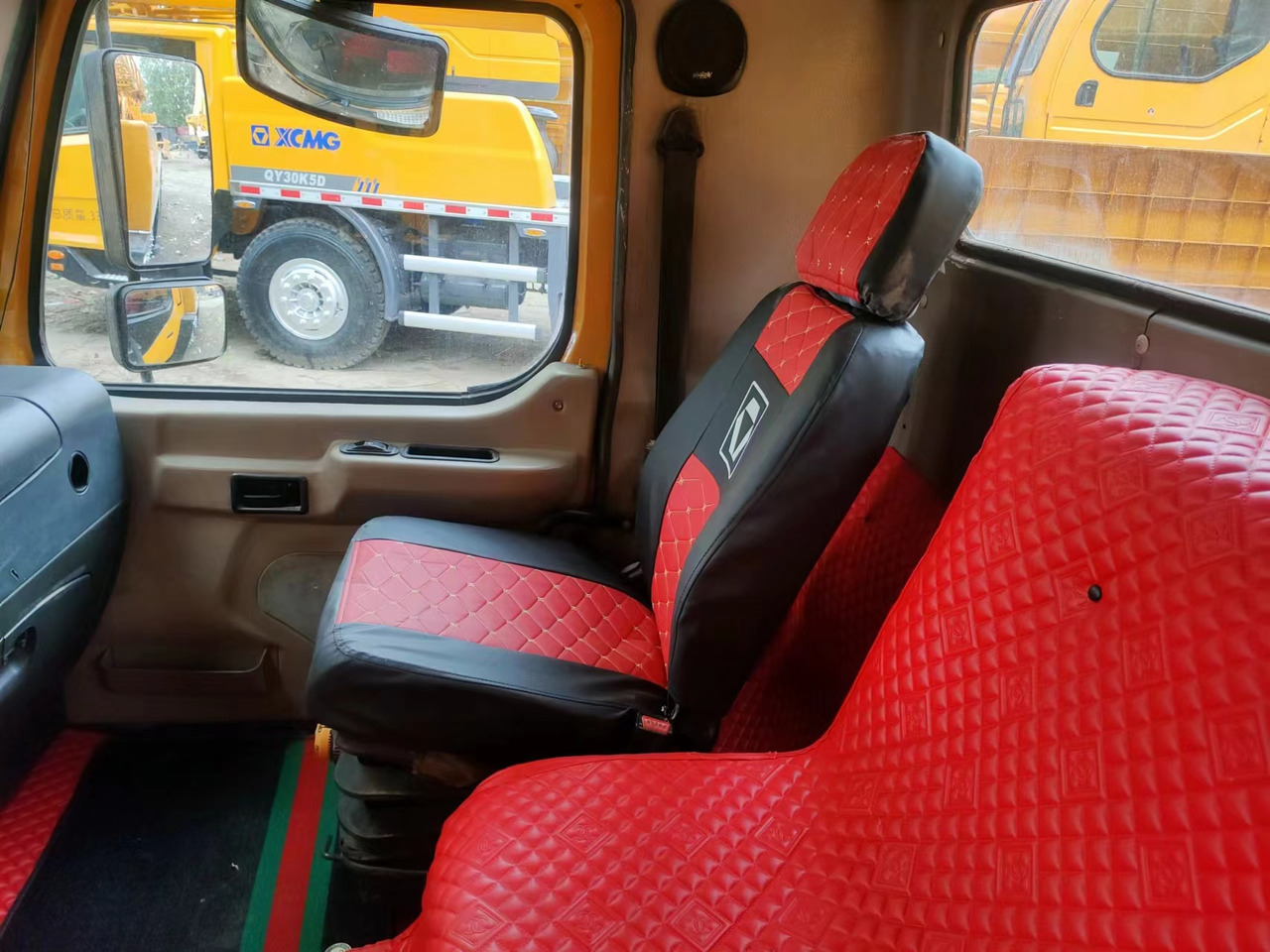 Autogrúa XCMG QY70K: foto 8