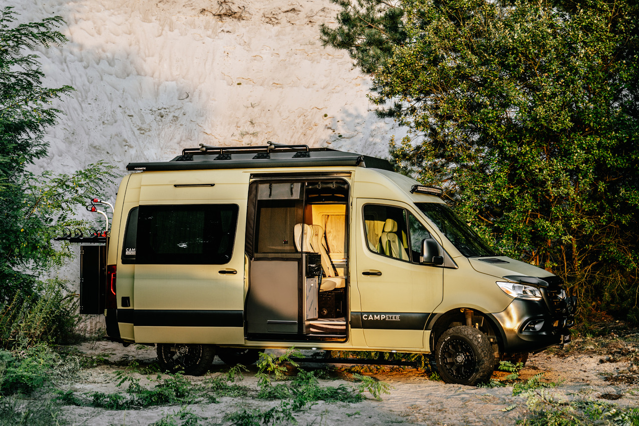 Mercedes-Benz Sprinter - Cámper: foto 1 Mercedes-Benz Sprinter - Cámper: foto 1