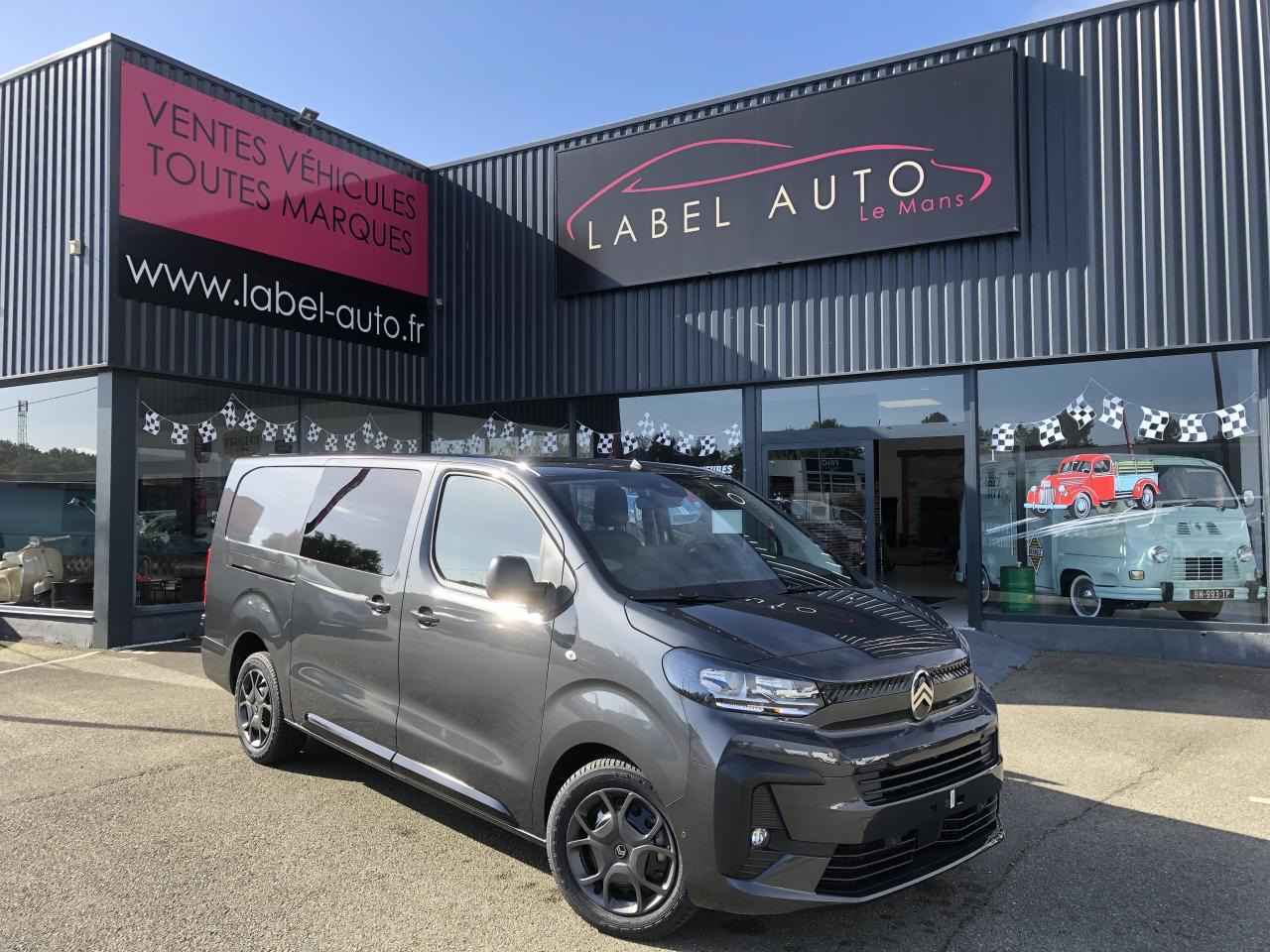 CITROEN Jumpy XL 2.0 BlueHDi - 180 S&S - BV EAT8 III CABINE APPROFONDIE Cabine approfondie Fixe PHASE 2 - Furgón: foto 1 CITROEN Jumpy XL 2.0 BlueHDi - 180 S&S - BV EAT8 III CABINE APPROFONDIE Cabine approfondie Fixe PHASE 2 - Furgón: foto 1