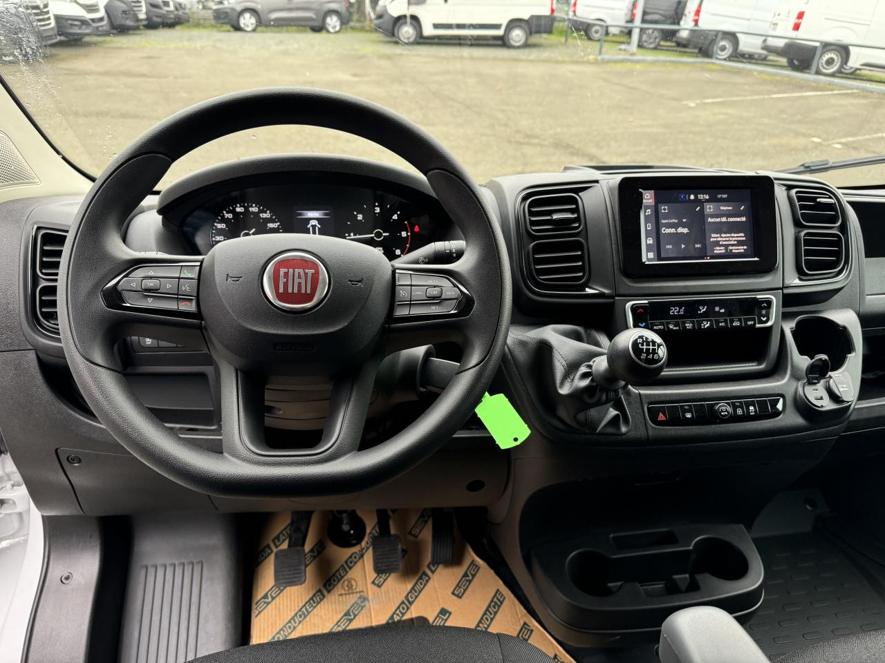 FIAT Ducato Tôlé 3.3 M H2 2.2 - 140 S&S III FOURGON TOLE Fourgon Tôlé 3.3 - Furgón: foto 3 FIAT Ducato Tôlé 3.3 M H2 2.2 - 140 S&S III FOURGON TOLE Fourgon Tôlé 3.3 - Furgón: foto 3