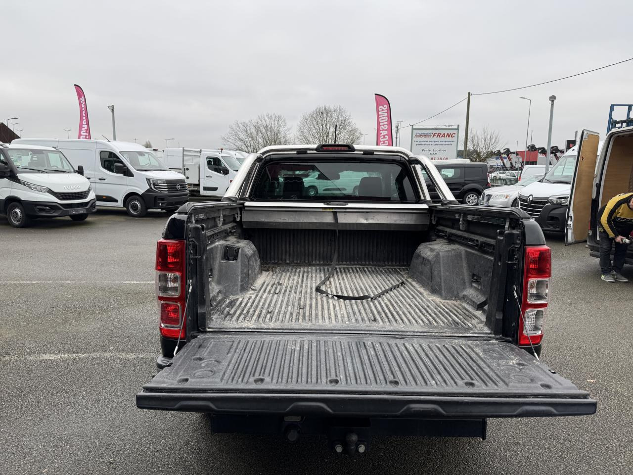FORD RANGER 2.0 ECOBLUE 170CH SUPER CABINE XLT - Pick-up: foto 5 FORD RANGER 2.0 ECOBLUE 170CH SUPER CABINE XLT - Pick-up: foto 5