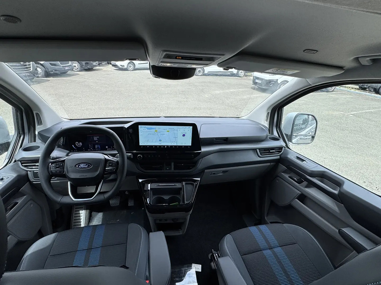 Ford Transit Custom 320 L1H1 2.0 ECOBLUE 170CH CABINE APPROFONDIE SPORT BVA8 - Furgoneta combi: foto 3 Ford Transit Custom 320 L1H1 2.0 ECOBLUE 170CH CABINE APPROFONDIE SPORT BVA8 - Furgoneta combi: foto 3