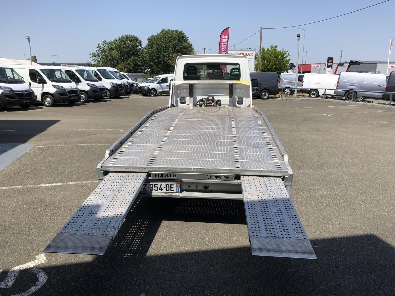 Iveco Daily IVECO PORTE VOITURE DEPANNEUSE 35 S 16 3L0 160 CH EMPATTEMENT 4100 PLATEAU FIX'ALU EQUIP'M - Camión portavehículos: foto 3 Iveco Daily IVECO PORTE VOITURE DEPANNEUSE 35 S 16 3L0 160 CH EMPATTEMENT 4100 PLATEAU FIX'ALU EQUIP'M - Camión portavehículos: foto 3