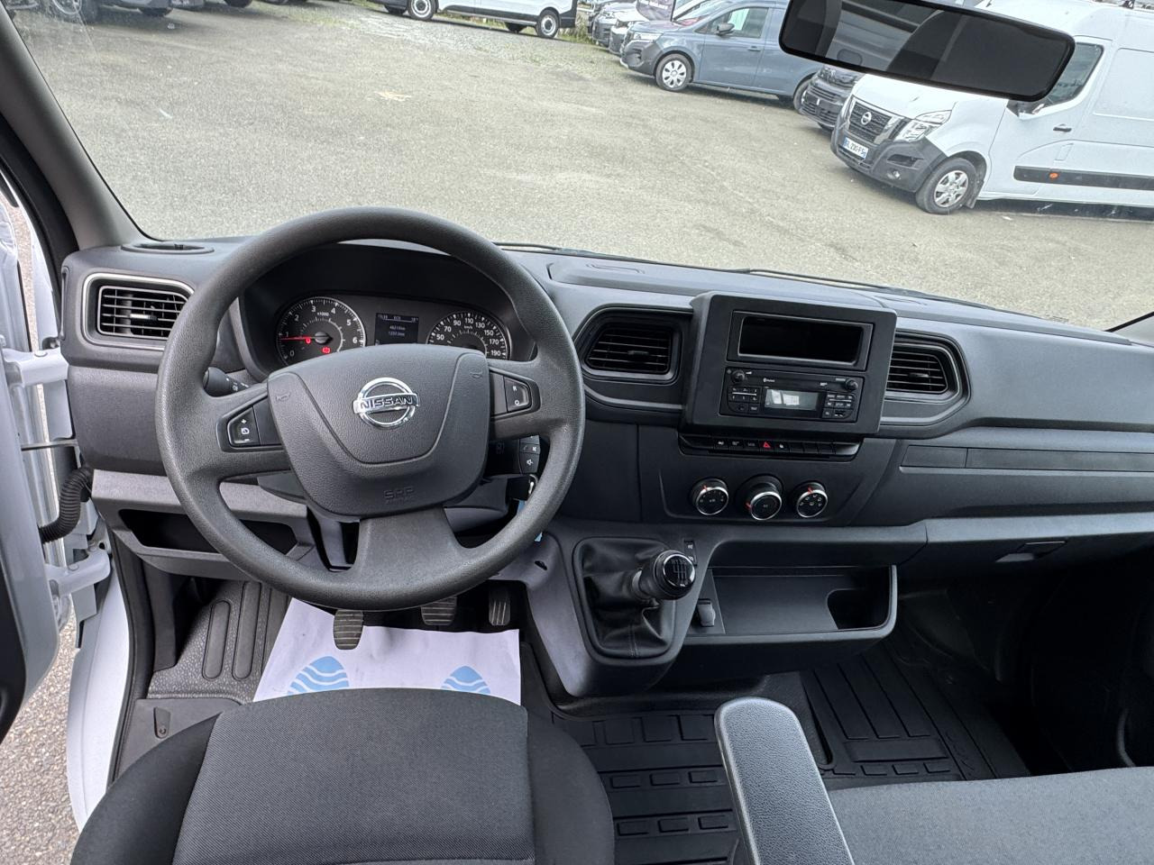 NISSAN Interstar Acenta 3.5t L3H1 2.3 dCi TT 165 - S/S II 2021 TRANSPORTS SPECIFIQUES Benne Scattolini + c - Furgoneta basculante: foto 3 NISSAN Interstar Acenta 3.5t L3H1 2.3 dCi TT 165 - S/S II 2021 TRANSPORTS SPECIFIQUES Benne Scattolini + c - Furgoneta basculante: foto 3