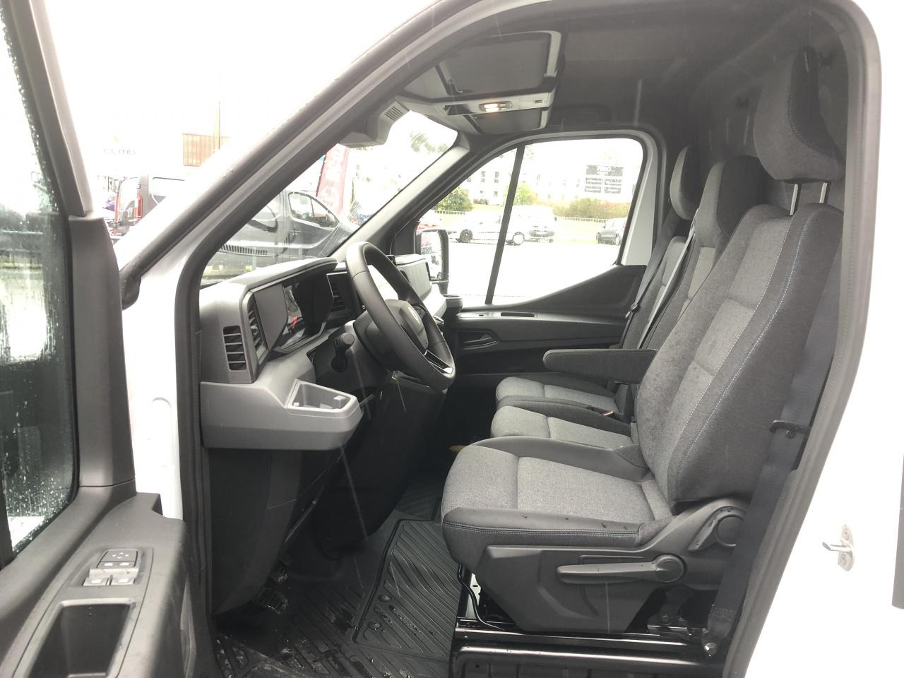 RENAULT MASTER EXTRA 3T5 L2H2 2.0 BLUE DCI 150 CH TRACTION - Furgón: foto 5 RENAULT MASTER EXTRA 3T5 L2H2 2.0 BLUE DCI 150 CH TRACTION - Furgón: foto 5