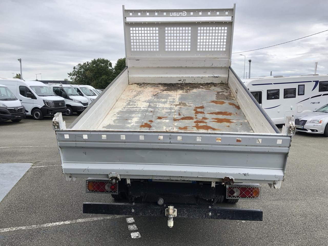 RENAULT Master Confort R3500RJ L3 2.3 dCi - 145 Petite Série  III TRANSPORTS SPECIFIQUES BENNE Benne - Furgoneta basculante: foto 4 RENAULT Master Confort R3500RJ L3 2.3 dCi - 145 Petite Série  III TRANSPORTS SPECIFIQUES BENNE Benne - Furgoneta basculante: foto 4