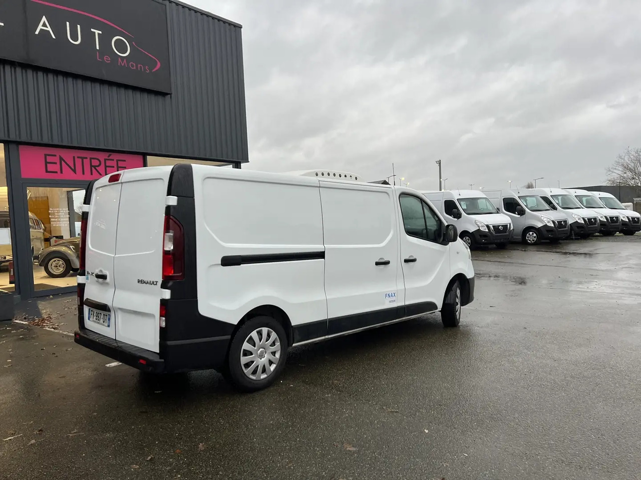 Renault Trafic L1H1 1200 2.0 DCI 120CH CONFORT FRIGORIFIQUE - Furgoneta frigorifica: foto 5 Renault Trafic L1H1 1200 2.0 DCI 120CH CONFORT FRIGORIFIQUE - Furgoneta frigorifica: foto 5