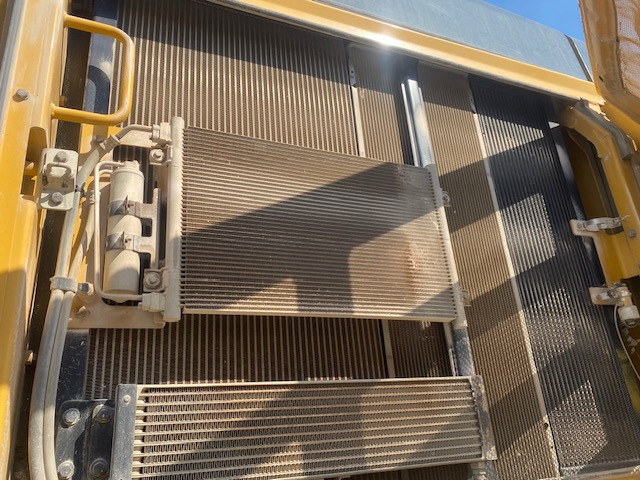 Excavadora de cadenas CATERPILLAR 352F XE: foto 16