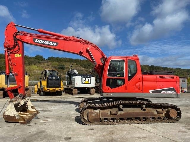 Doosan DX 235 LC - Excavadora de cadenas: foto 3 Doosan DX 235 LC - Excavadora de cadenas: foto 3