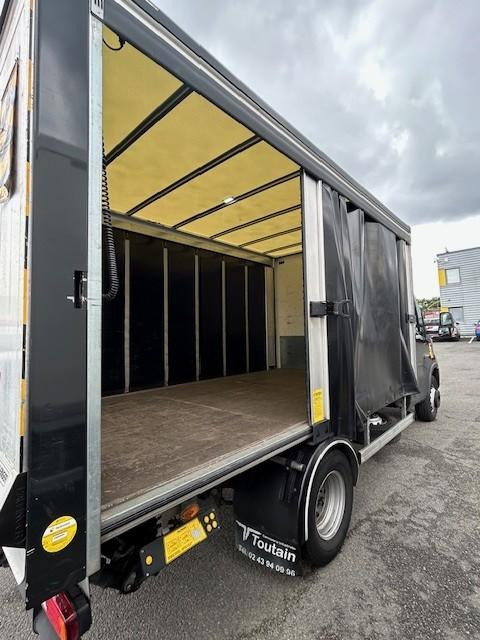 Leasing de  Iveco Daily 70C16 Plateau Brasseur Rideaux coulissant Hayon rabattable Iveco Daily 70C16 Plateau Brasseur Rideaux coulissant Hayon rabattable: foto 7