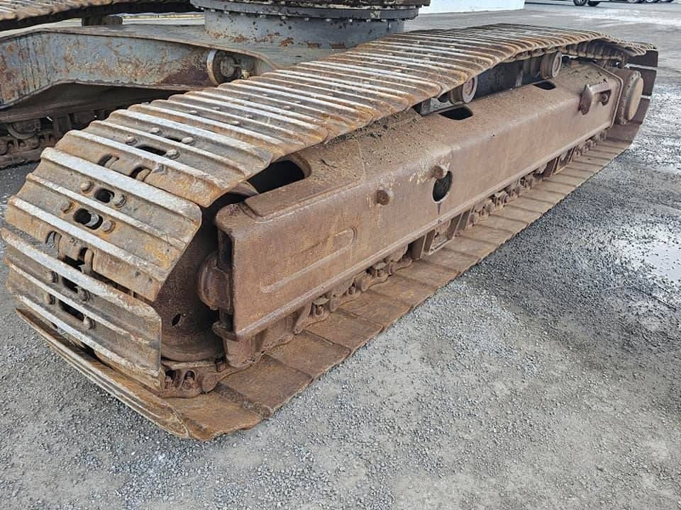 Excavadora de cadenas Volvo EC 240 LC: foto 10