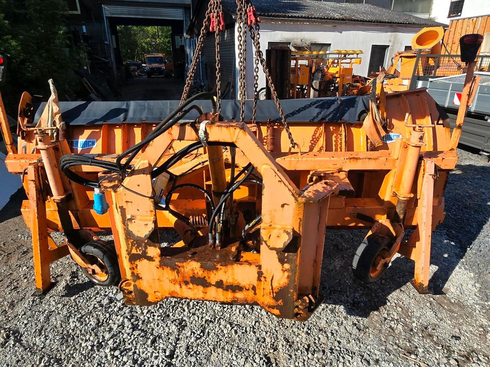 BeilhacK PV 30-4 Schneepflug Schneeschild Schneeschieber Winterdienst Schmidt für Unimog LKW U400 500 405 430 530 - Cuchilla quitanieves: foto 3 BeilhacK PV 30-4 Schneepflug Schneeschild Schneeschieber Winterdienst Schmidt für Unimog LKW U400 500 405 430 530 - Cuchilla quitanieves: foto 3