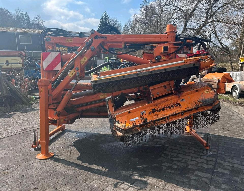 Dücker DUA 800 Mähausleger Böschungsmäher Böschungsmulcher Seitenmulcher Randstreifenmäher für Fendt Deutz MKM - Desbrozadora de brazo: foto 4 Dücker DUA 800 Mähausleger Böschungsmäher Böschungsmulcher Seitenmulcher Randstreifenmäher für Fendt Deutz MKM - Desbrozadora de brazo: foto 4
