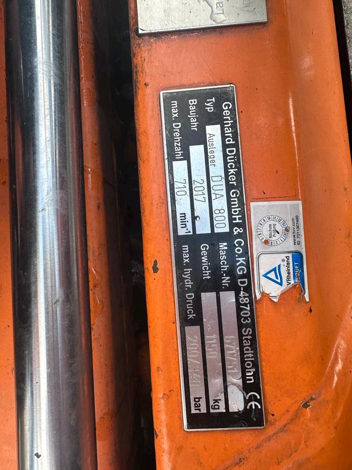 Dücker DUA 800 Mähausleger für Traktor Fendt Böschungsmäher Böschungsmulcher Seitenmulcher Banketmäher Mulag - Desbrozadora de brazo: foto 4 Dücker DUA 800 Mähausleger für Traktor Fendt Böschungsmäher Böschungsmulcher Seitenmulcher Banketmäher Mulag - Desbrozadora de brazo: foto 4