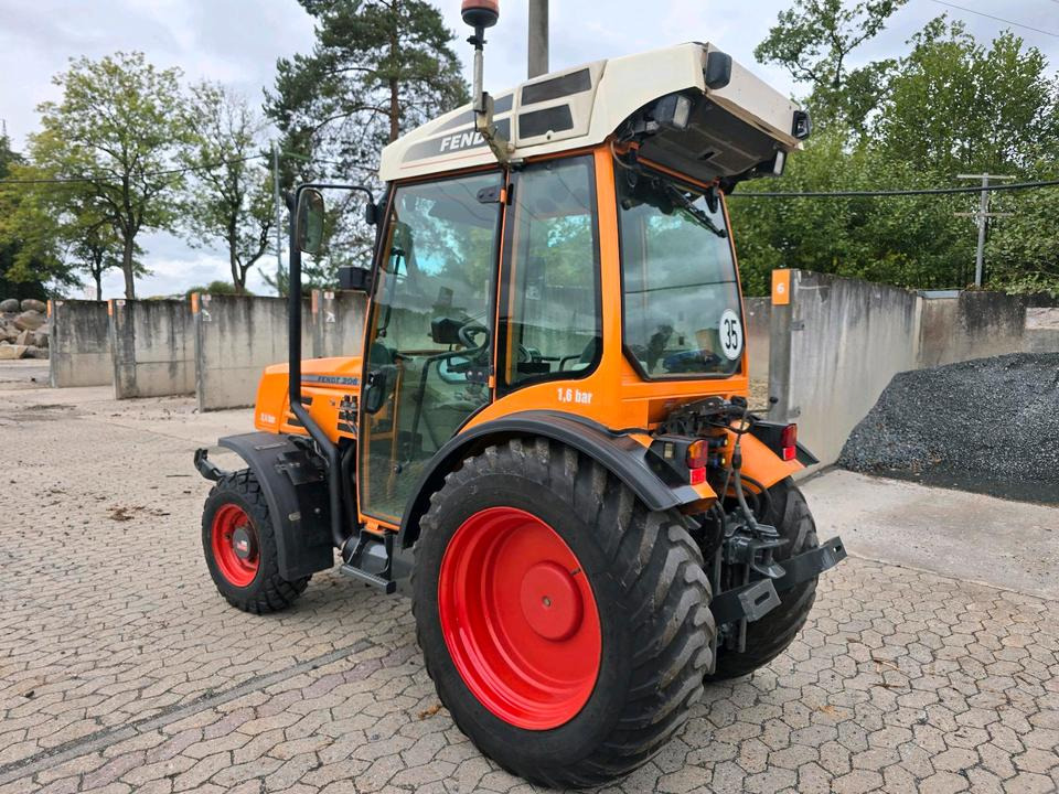 Fendt 206V Schmalspurtraktor Traktor Schlepper Weinbergtraktor 206 208 210 Farmer Favorit Obstbau Weinbau - Tractor: foto 4 Fendt 206V Schmalspurtraktor Traktor Schlepper Weinbergtraktor 206 208 210 Farmer Favorit Obstbau Weinbau - Tractor: foto 4