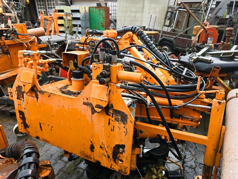 Gilbers GM 12 RL Randstreifenmäher Böschungsmulcher Böschungsmäher Seitenmulcher Mähausleger Dücker Mulag - Desbrozadora lateral: foto 3 Gilbers GM 12 RL Randstreifenmäher Böschungsmulcher Böschungsmäher Seitenmulcher Mähausleger Dücker Mulag - Desbrozadora lateral: foto 3