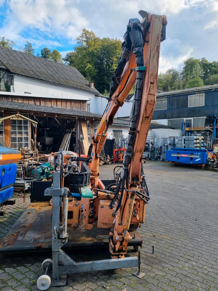 Mulag MKM FME 700 Mähausleger Böschungsmulcher Böschungsmäher Seitenmulcher Dücker UNA MK Gilbers Unimog - Desbrozadora de brazo: foto 3 Mulag MKM FME 700 Mähausleger Böschungsmulcher Böschungsmäher Seitenmulcher Dücker UNA MK Gilbers Unimog - Desbrozadora de brazo: foto 3