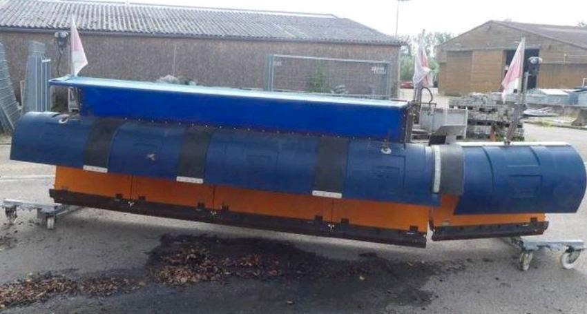 Schneepflug Schmidt ML 51-A 5,1m Schneeschild Schneeschieber Schmidt passend für LKW Autobahn Winterdienst - Cuchilla quitanieves: foto 4 Schneepflug Schmidt ML 51-A 5,1m Schneeschild Schneeschieber Schmidt passend für LKW Autobahn Winterdienst - Cuchilla quitanieves: foto 4